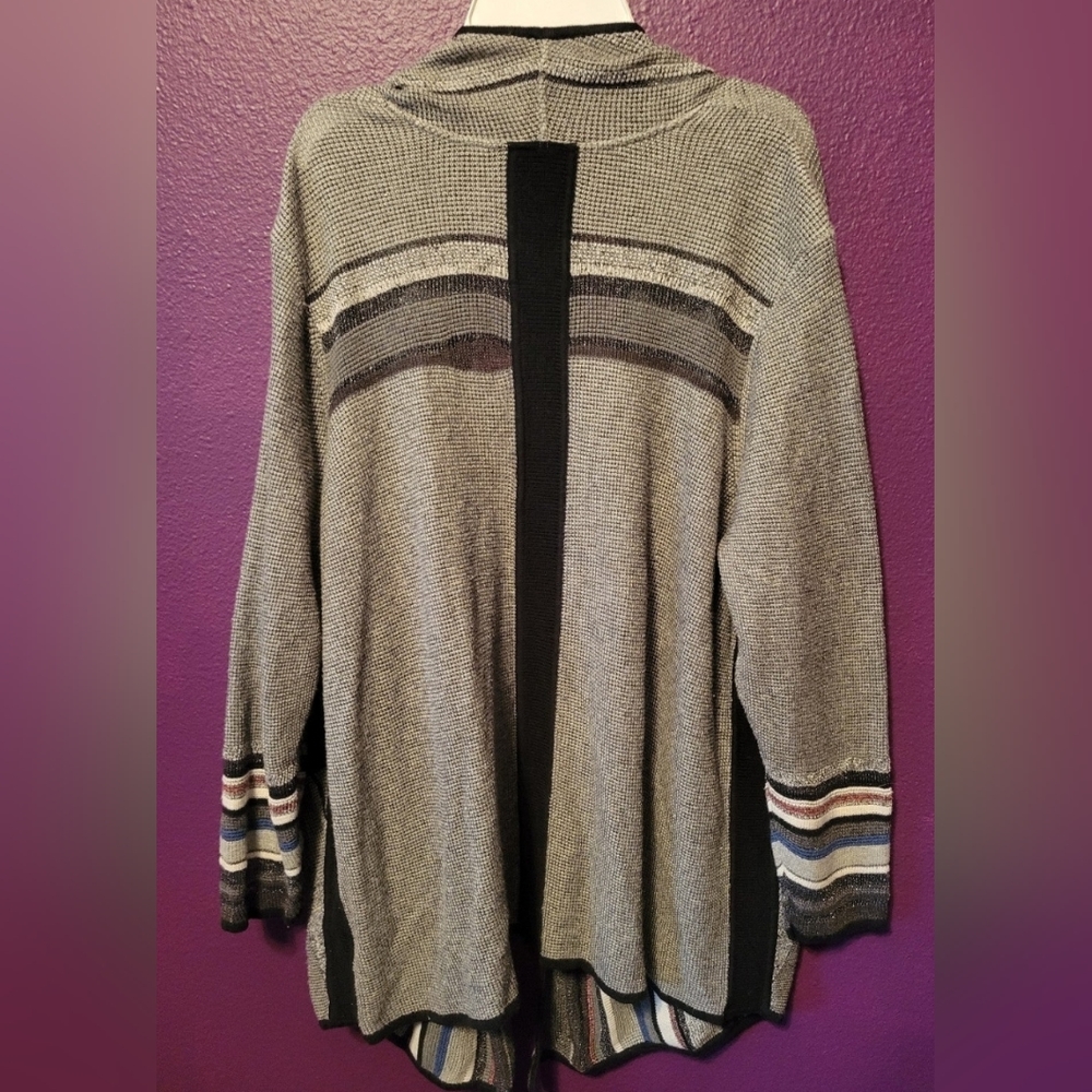 Cardigan - Picture 2 of 3